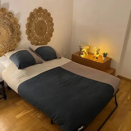 Charmante Maison A Avec Terrasse Et Jardin Cloture